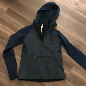 lululemon quarter zip